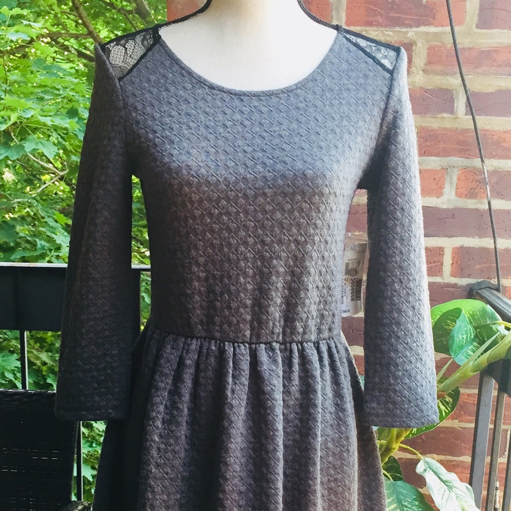 Maison Jules Size Small NWT
